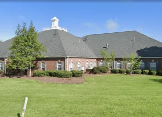 코너스톤 교회 방문