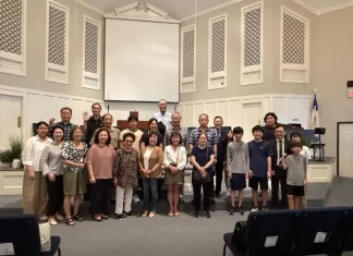 새 예배처소 본당에서